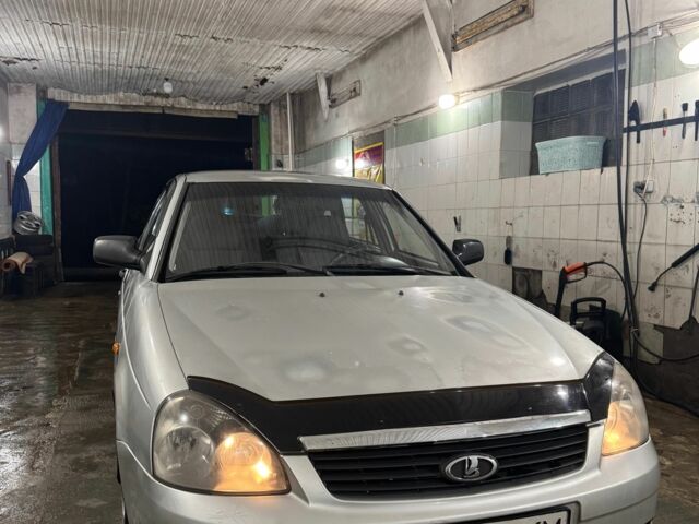 Сірий ВАЗ 2172 Priora, об'ємом двигуна 1.6 л та пробігом 187 тис. км за 2000 $, фото 3 на Automoto.ua