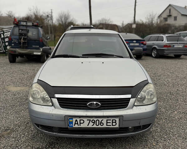 Серый ВАЗ 2172 Priora, объемом двигателя 1.6 л и пробегом 200 тыс. км за 1650 $, фото 3 на Automoto.ua