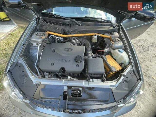 Сірий ВАЗ 2172 Priora, об'ємом двигуна 1.6 л та пробігом 201 тис. км за 3500 $, фото 13 на Automoto.ua