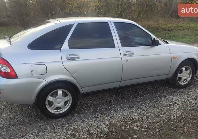 Серый ВАЗ 2172 Priora, объемом двигателя 1.6 л и пробегом 188 тыс. км за 3500 $, фото 8 на Automoto.ua