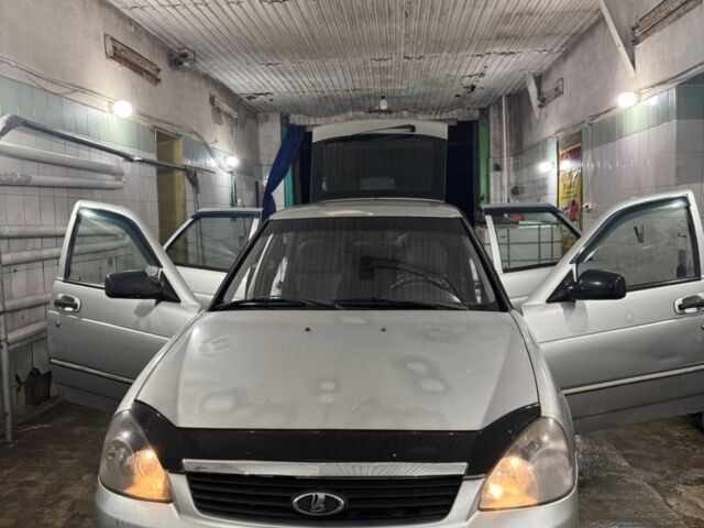 Сірий ВАЗ 2172 Priora, об'ємом двигуна 1.6 л та пробігом 187 тис. км за 2000 $, фото 12 на Automoto.ua