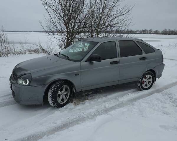 Серый ВАЗ 2172 Priora, объемом двигателя 1.6 л и пробегом 205 тыс. км за 3000 $, фото 1 на Automoto.ua