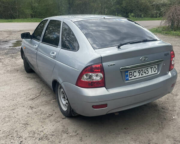 Сірий ВАЗ 2172 Priora, об'ємом двигуна 1.6 л та пробігом 132 тис. км за 1850 $, фото 5 на Automoto.ua