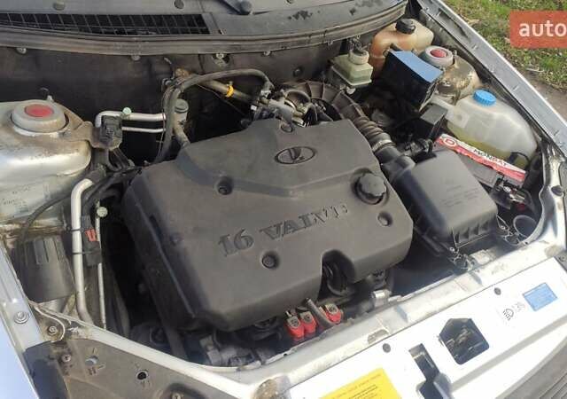 Серый ВАЗ 2172 Priora, объемом двигателя 1.6 л и пробегом 188 тыс. км за 3500 $, фото 10 на Automoto.ua