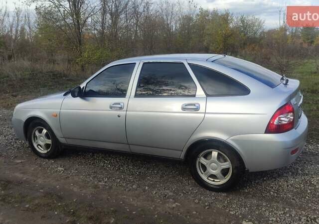 Серый ВАЗ 2172 Priora, объемом двигателя 1.6 л и пробегом 188 тыс. км за 3500 $, фото 7 на Automoto.ua