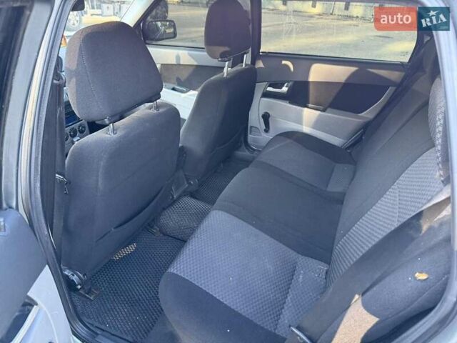 Серый ВАЗ 2172 Priora, объемом двигателя 1.6 л и пробегом 230 тыс. км за 2400 $, фото 9 на Automoto.ua