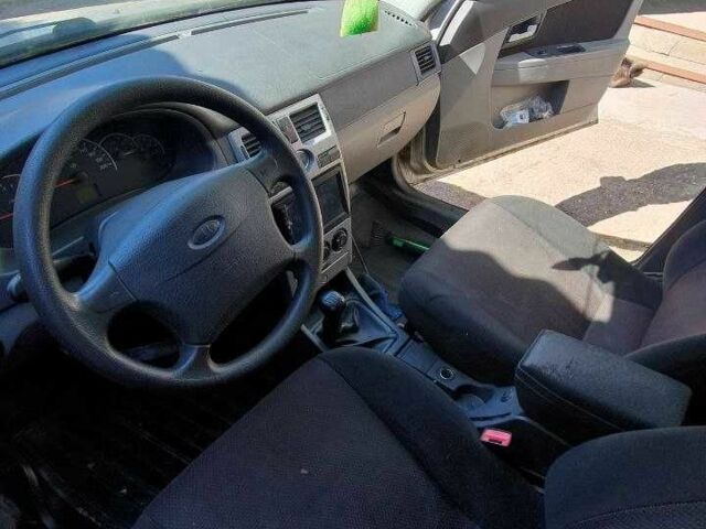 Сірий ВАЗ 2172 Priora, об'ємом двигуна 1.6 л та пробігом 198 тис. км за 2800 $, фото 2 на Automoto.ua