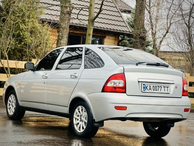 Сірий ВАЗ 2172 Priora, об'ємом двигуна 1.6 л та пробігом 120 тис. км за 2950 $, фото 8 на Automoto.ua