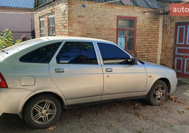 Сірий ВАЗ 2172 Priora, об'ємом двигуна 1.6 л та пробігом 198 тис. км за 2800 $, фото 1 на Automoto.ua