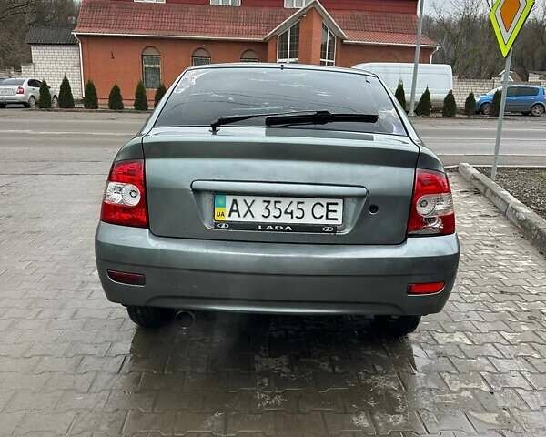 Сірий ВАЗ 2172 Priora, об'ємом двигуна 1.6 л та пробігом 180 тис. км за 1250 $, фото 8 на Automoto.ua