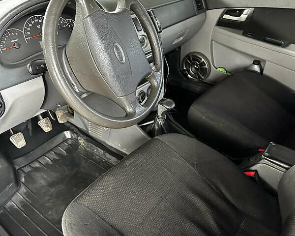 Сірий ВАЗ 2172 Priora, об'ємом двигуна 1.6 л та пробігом 107 тис. км за 3100 $, фото 9 на Automoto.ua