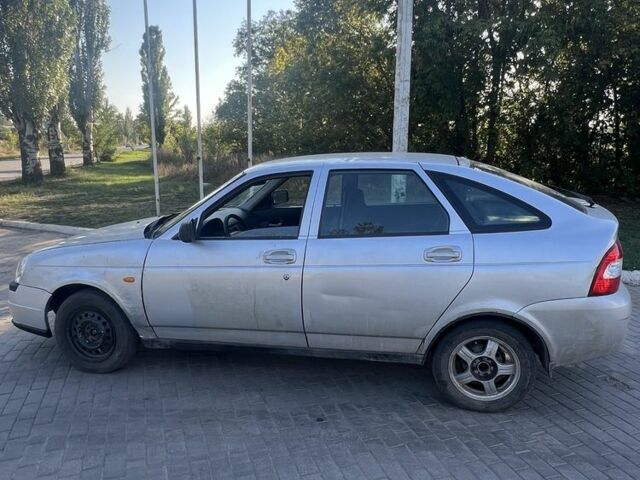 Сірий ВАЗ 2172 Priora, об'ємом двигуна 1.6 л та пробігом 210 тис. км за 2350 $, фото 3 на Automoto.ua