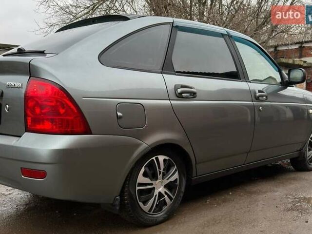 Сірий ВАЗ 2172 Priora, об'ємом двигуна 1.6 л та пробігом 142 тис. км за 3000 $, фото 4 на Automoto.ua