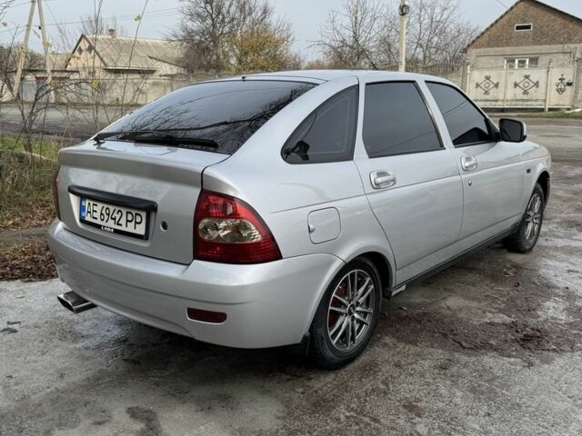 Сірий ВАЗ 2172 Priora, об'ємом двигуна 1.6 л та пробігом 200 тис. км за 4200 $, фото 1 на Automoto.ua