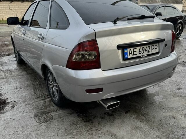 Сірий ВАЗ 2172 Priora, об'ємом двигуна 1.6 л та пробігом 200 тис. км за 4200 $, фото 3 на Automoto.ua