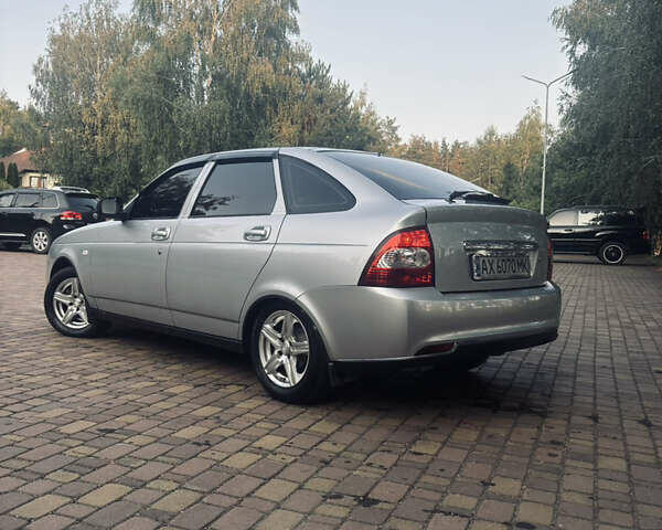 Серый ВАЗ 2172 Priora, объемом двигателя 1.6 л и пробегом 110 тыс. км за 4250 $, фото 2 на Automoto.ua