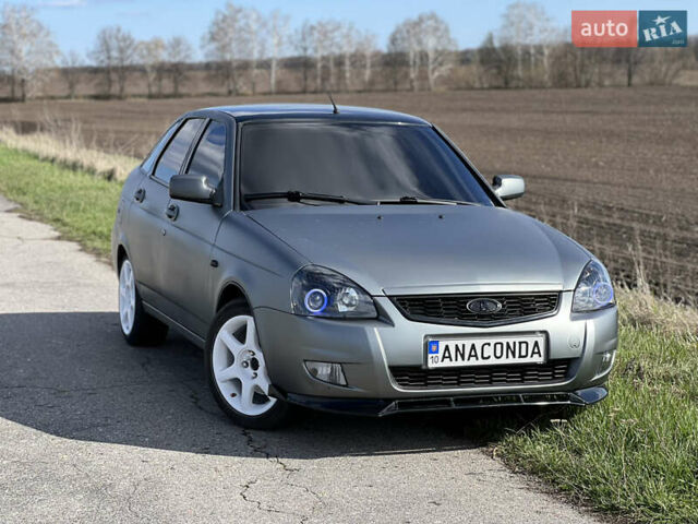 Сірий ВАЗ 2172 Priora, об'ємом двигуна 1.6 л та пробігом 242 тис. км за 4300 $, фото 13 на Automoto.ua