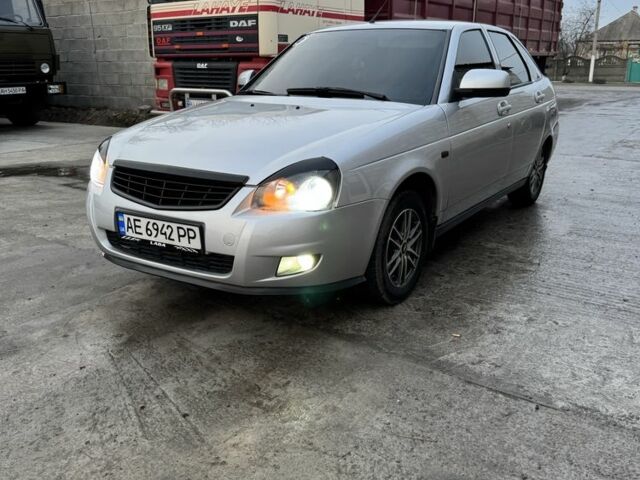 Сірий ВАЗ 2172 Priora, об'ємом двигуна 1.6 л та пробігом 200 тис. км за 4200 $, фото 6 на Automoto.ua