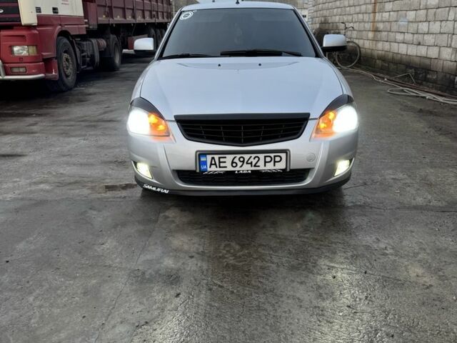 Сірий ВАЗ 2172 Priora, об'ємом двигуна 1.6 л та пробігом 200 тис. км за 4200 $, фото 7 на Automoto.ua