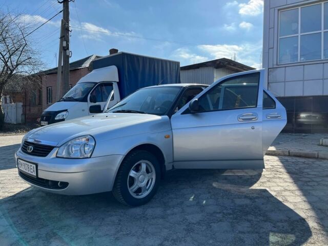 Сірий ВАЗ 2172 Priora, об'ємом двигуна 1.6 л та пробігом 80 тис. км за 4000 $, фото 2 на Automoto.ua