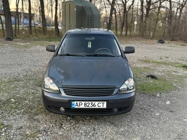 Сірий ВАЗ 2172 Priora, об'ємом двигуна 1.6 л та пробігом 140 тис. км за 1999 $, фото 1 на Automoto.ua