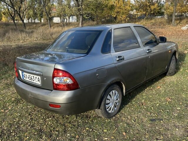 Серый ВАЗ 2172 Priora, объемом двигателя 1.6 л и пробегом 123 тыс. км за 1133 $, фото 2 на Automoto.ua