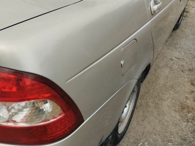 Сірий ВАЗ 2172 Priora, об'ємом двигуна 1.6 л та пробігом 265 тис. км за 2400 $, фото 4 на Automoto.ua