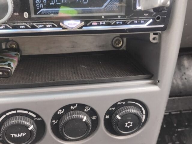 Сірий ВАЗ 2172 Priora, об'ємом двигуна 1.6 л та пробігом 265 тис. км за 2400 $, фото 8 на Automoto.ua