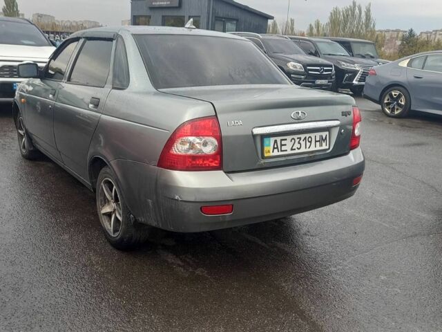 ВАЗ 2172 Priora 2010 у Кривому Розі на Automoto.ua Сірий ВАЗ 2172 Priora, об'ємом двигуна 1.6 л та пробігом 255 тис. км за 2500 $, фото 1 на Automoto.ua