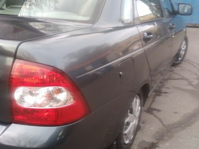 Сірий ВАЗ 2172 Priora, об'ємом двигуна 1.6 л та пробігом 207 тис. км за 3800 $, фото 2 на Automoto.ua