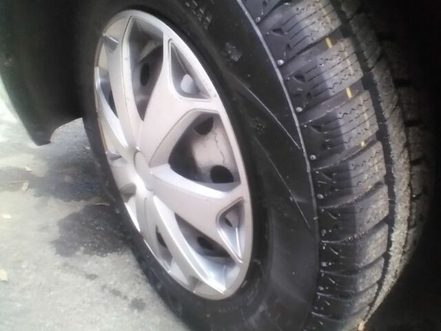 Сірий ВАЗ 2172 Priora, об'ємом двигуна 1.6 л та пробігом 207 тис. км за 3800 $, фото 7 на Automoto.ua