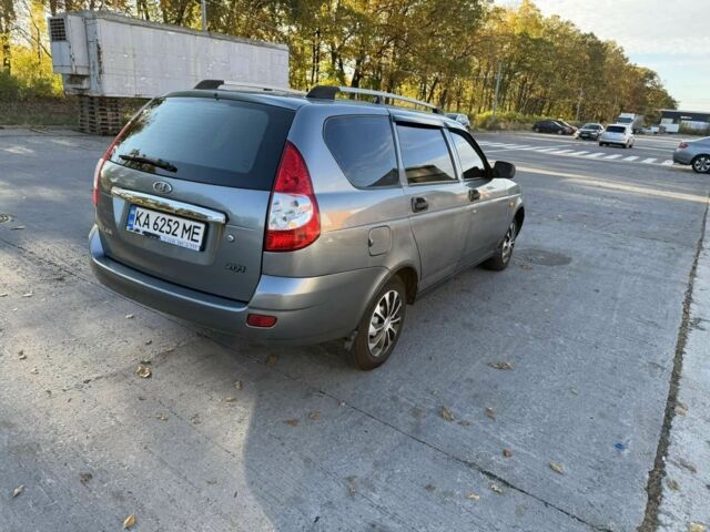 ВАЗ 2172 Priora 2010 в Врадиевке на Automoto.ua Серый ВАЗ 2172 Priora, объемом двигателя 1.6 л и пробегом 230 тыс. км за 2400 $, фото 5 на Automoto.ua
