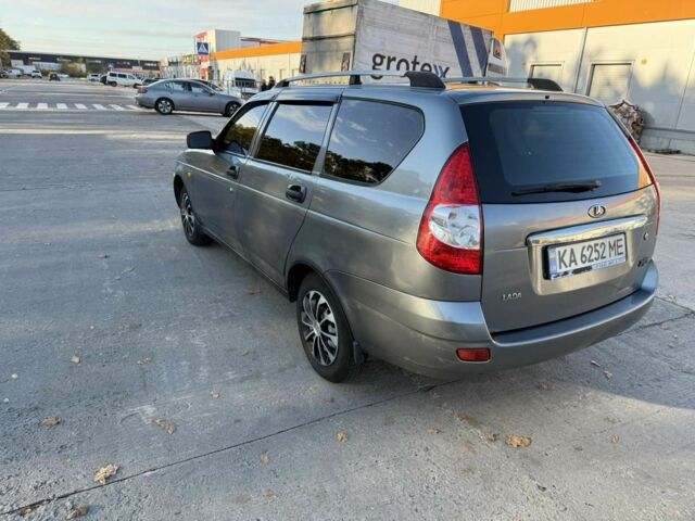 ВАЗ 2172 Priora 2010 в Врадиевке на Automoto.ua Серый ВАЗ 2172 Priora, объемом двигателя 1.6 л и пробегом 230 тыс. км за 2400 $, фото 2 на Automoto.ua