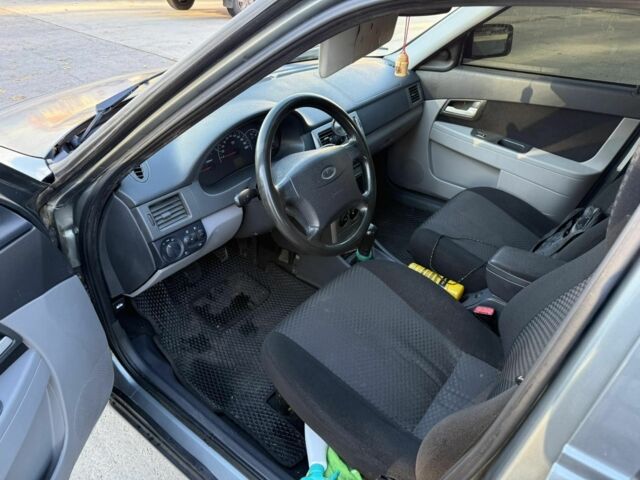 ВАЗ 2172 Priora 2010 в Врадиевке на Automoto.ua Серый ВАЗ 2172 Priora, объемом двигателя 1.6 л и пробегом 230 тыс. км за 2400 $, фото 7 на Automoto.ua