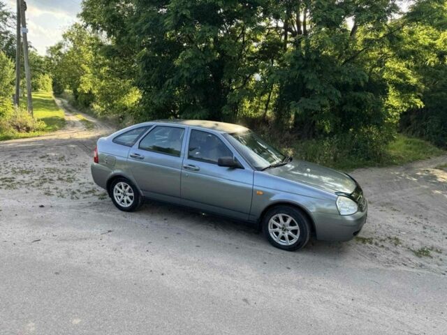 Сірий ВАЗ 2172 Priora, об'ємом двигуна 1.6 л та пробігом 125 тис. км за 2700 $, фото 2 на Automoto.ua