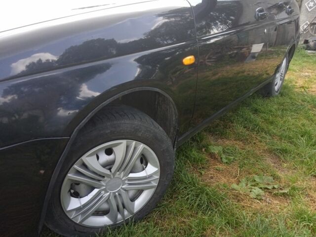 Синий ВАЗ 2172 Priora, объемом двигателя 1.6 л и пробегом 220 тыс. км за 2500 $, фото 22 на Automoto.ua