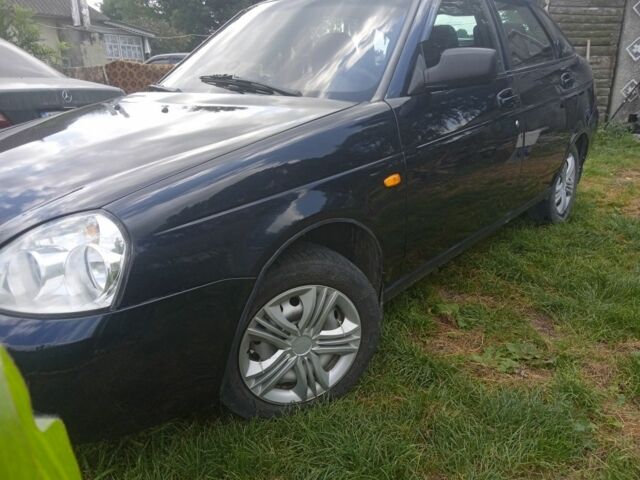 Синий ВАЗ 2172 Priora, объемом двигателя 1.6 л и пробегом 220 тыс. км за 2500 $, фото 11 на Automoto.ua