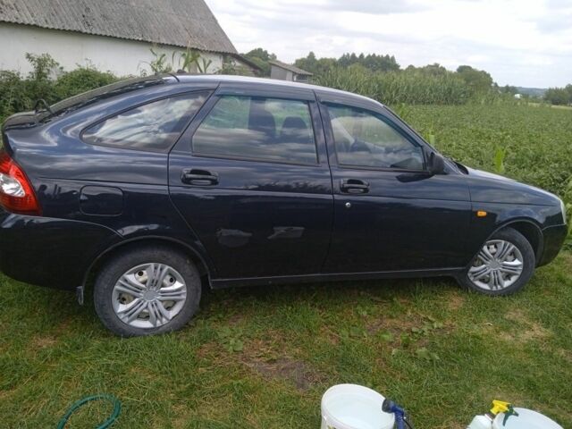 Синий ВАЗ 2172 Priora, объемом двигателя 1.6 л и пробегом 220 тыс. км за 2500 $, фото 15 на Automoto.ua