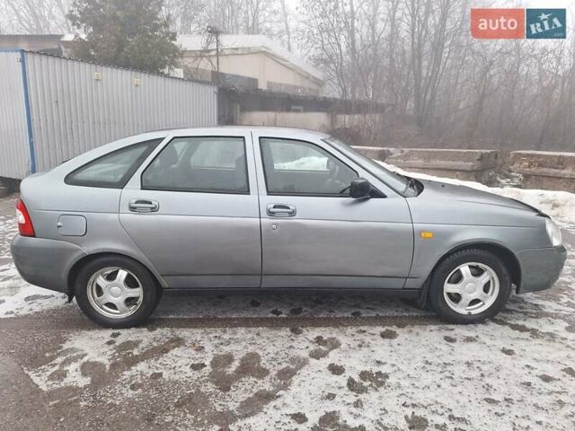 Синій ВАЗ 2172 Priora, об'ємом двигуна 1.6 л та пробігом 127 тис. км за 2300 $, фото 5 на Automoto.ua