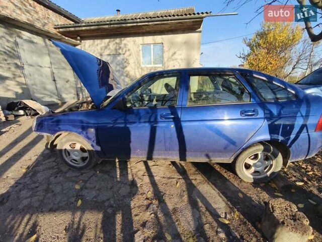 Синій ВАЗ 2172 Priora, об'ємом двигуна 1.6 л та пробігом 88 тис. км за 1800 $, фото 3 на Automoto.ua