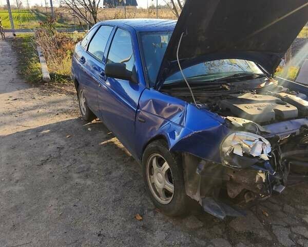 Синій ВАЗ 2172 Priora, об'ємом двигуна 1.6 л та пробігом 88 тис. км за 1800 $, фото 4 на Automoto.ua