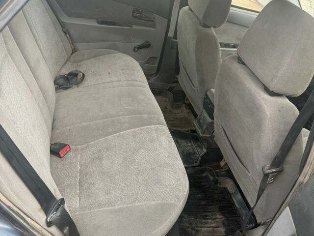 Синий ВАЗ 2172 Priora, объемом двигателя 1.6 л и пробегом 270 тыс. км за 1600 $, фото 8 на Automoto.ua