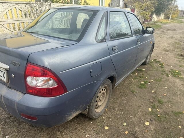 Синий ВАЗ 2172 Priora, объемом двигателя 1.6 л и пробегом 270 тыс. км за 1600 $, фото 5 на Automoto.ua