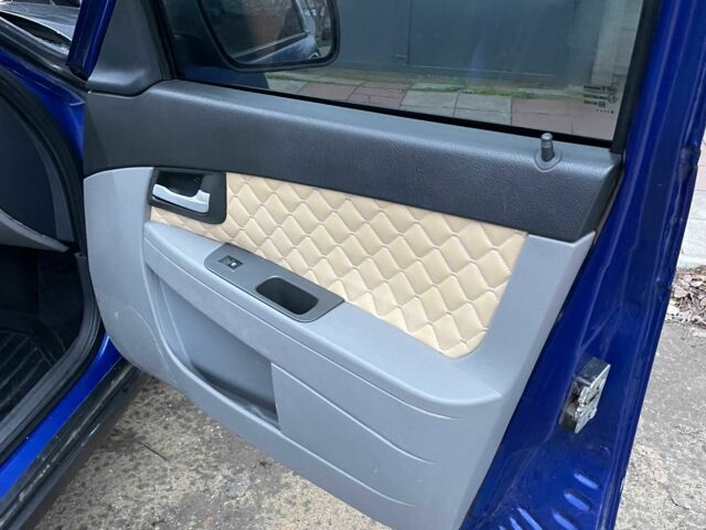 Синий ВАЗ 2172 Priora, объемом двигателя 1.6 л и пробегом 90 тыс. км за 2800 $, фото 9 на Automoto.ua