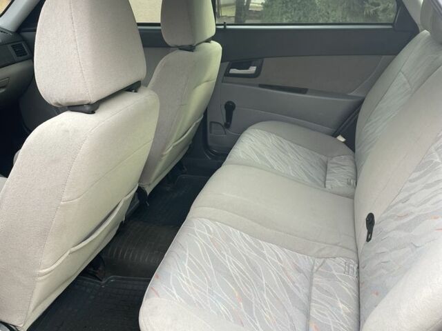 ВАЗ 2172 Priora 2008 в Царичанке на Automoto.ua Зеленый ВАЗ 2172 Priora, объемом двигателя 1.6 л и пробегом 211 тыс. км за 1900 $, фото 7 на Automoto.ua