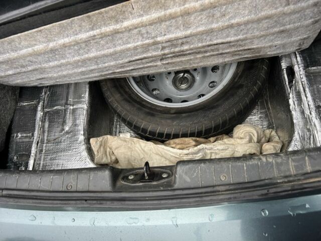 Зеленый ВАЗ 2172 Priora, объемом двигателя 1.6 л и пробегом 148 тыс. км за 3700 $, фото 23 на Automoto.ua