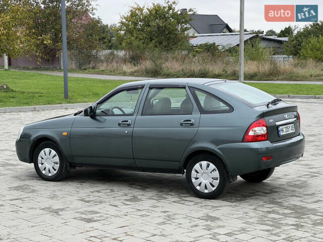 Зеленый ВАЗ 2172 Priora, объемом двигателя 1.6 л и пробегом 148 тыс. км за 3700 $, фото 7 на Automoto.ua