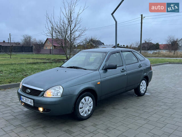 Зеленый ВАЗ 2172 Priora, объемом двигателя 1.6 л и пробегом 148 тыс. км за 3300 $, фото 11 на Automoto.ua