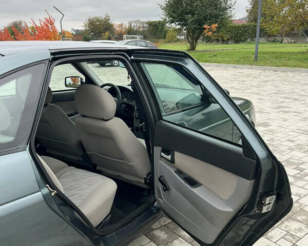 Зеленый ВАЗ 2172 Priora, объемом двигателя 1.6 л и пробегом 148 тыс. км за 3700 $, фото 24 на Automoto.ua