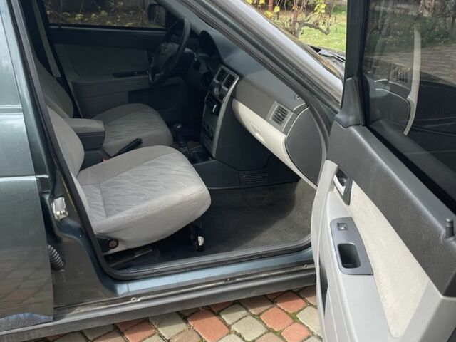 ВАЗ 2172 Priora 2008 в Царичанке на Automoto.ua Зеленый ВАЗ 2172 Priora, объемом двигателя 1.6 л и пробегом 211 тыс. км за 1900 $, фото 10 на Automoto.ua